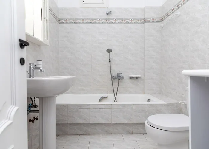 Apartament Manouk's - Two Bedroom Naxos City